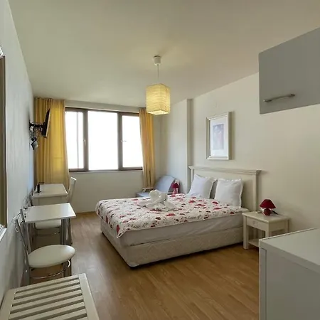 Sun 14 Sunny Apartment Sunny Beach